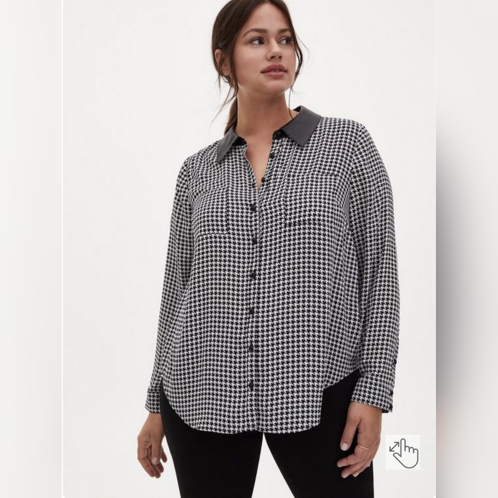 Torrid - size 2 - Madison- Black & White Houndstooth Georgette w/ Faux Leather